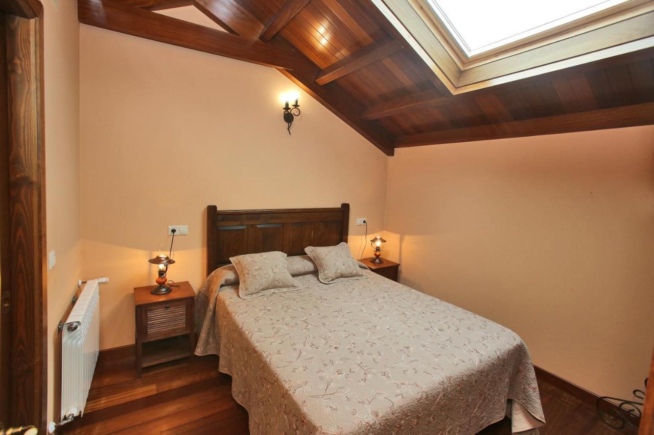 Apartamentos lagunas Castropol Bagian luar foto